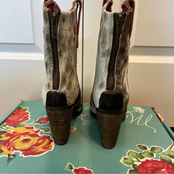 NEW ACALA'S GEORGE COW HAIR WESTERN BOOT Size 8 Cowgirl - Picture 4 of 7